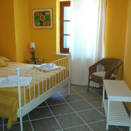 B&B Pietre Antiche Vezzi Portio Dış mekan fotoğraf