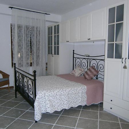 B&B Pietre Antiche Vezzi Portio Dış mekan fotoğraf