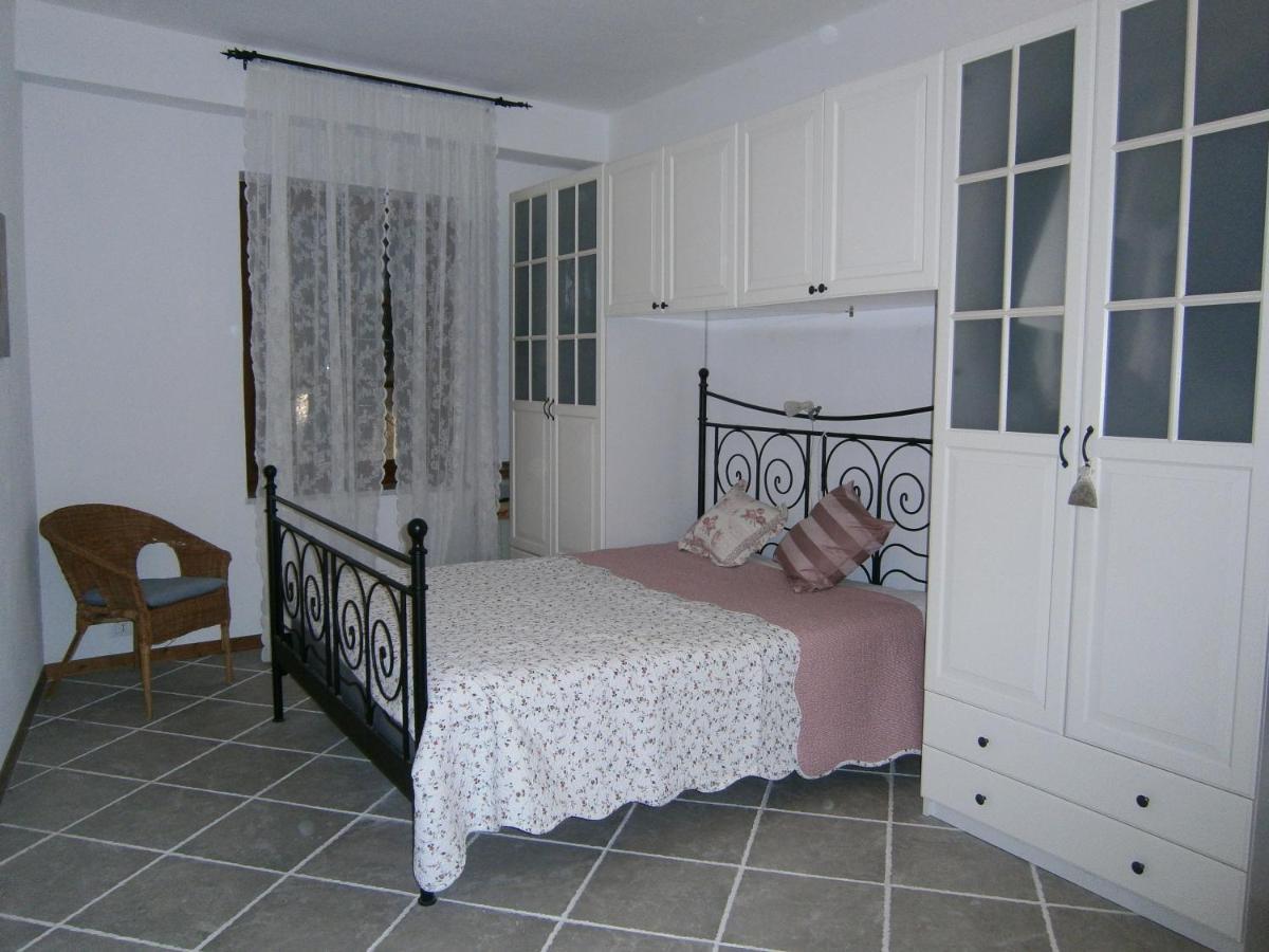 B&B Pietre Antiche Vezzi Portio Dış mekan fotoğraf